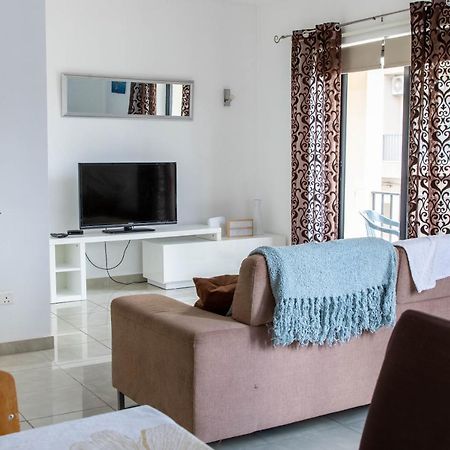 Spacious 3-Bedroom Apartment 30 Seconds From Sea Marsaskala Exterior photo